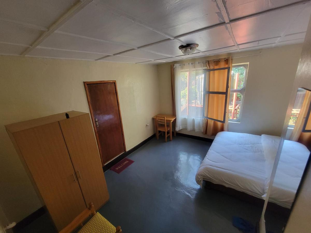 Maddy'S Kitchen And Accomodation Gisenyi Zewnętrze zdjęcie